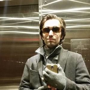 Meet your Posher, Andrew